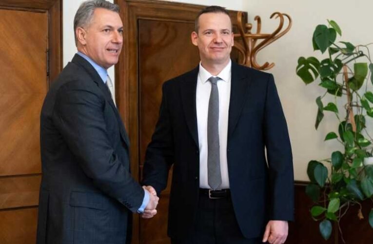 Tegnap találkozott Lázár János és Toroczkai László