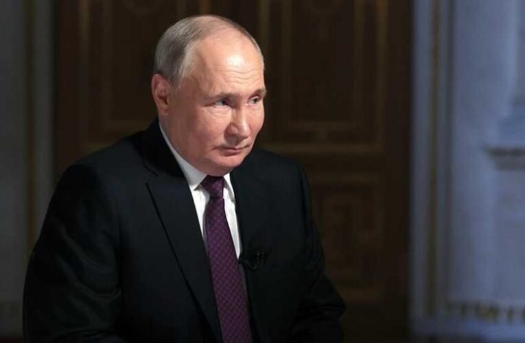 Putyin: „Vége a vámpírbálnak”