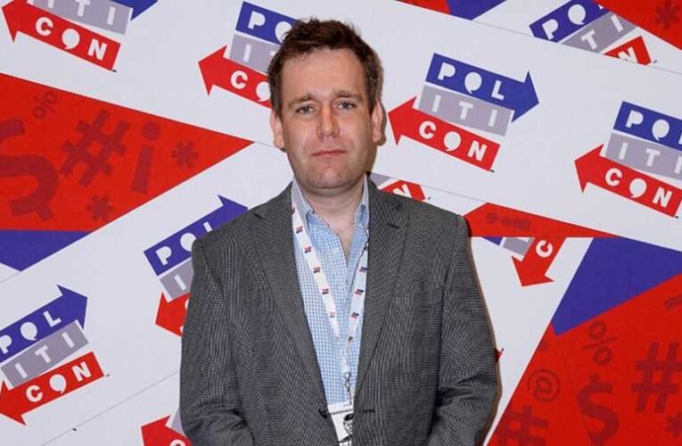 Oroszország elfogatóparancsot adott ki a brit újságíró ellen