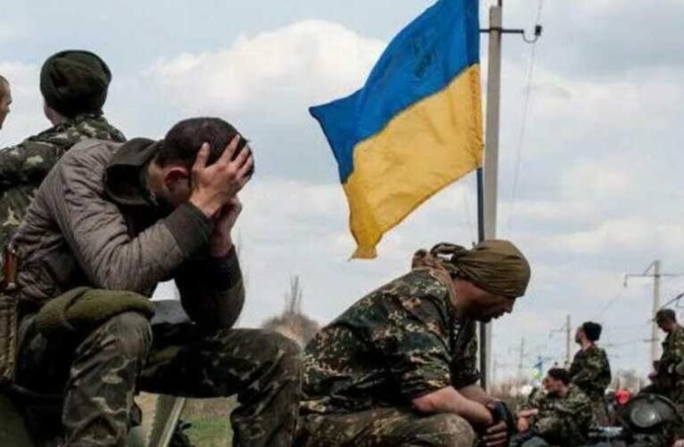 Ukrajna az összeomlás szélén