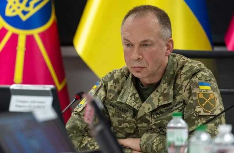 Zelenszkijt sokkolta Szirszkij jelentése a fronton uralkodó valós helyzetről