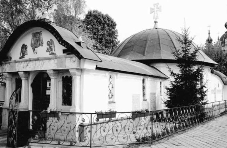 A Zelenszkij-rezsim keresztényüldözése – kápolnát romboltak le Kijevben egyetlen éjszaka alatt (videó)