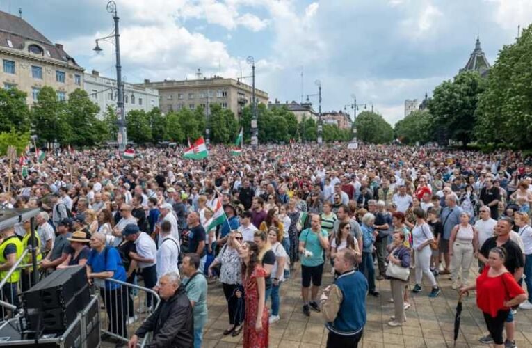Stoffán György: A politikai félelemkeltés