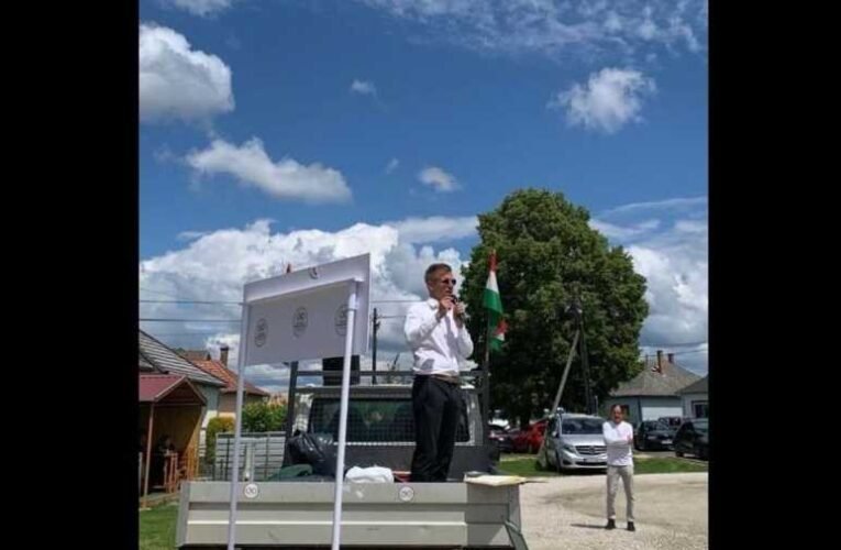 Magyar Péter arra kérte videósát: úgy élőzzön, hogy ne látszódjon, hogy kevesen vannak!