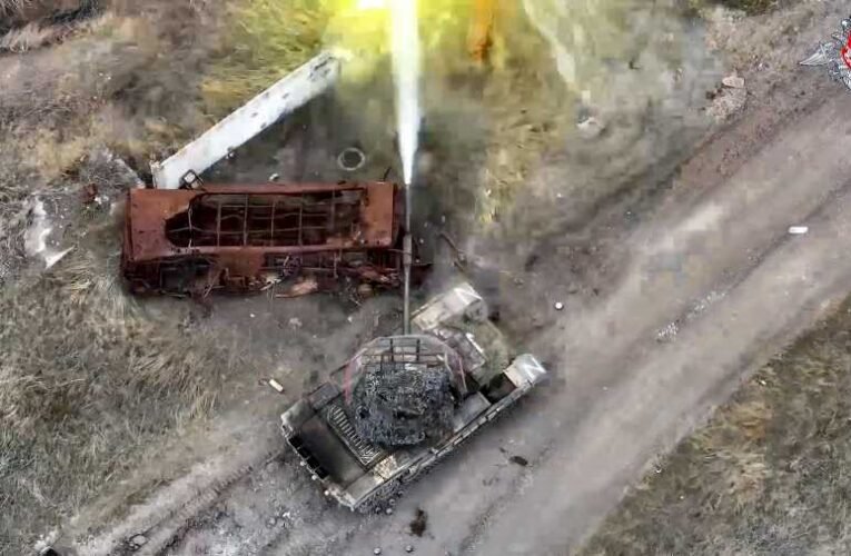 A liberális lap szakértője már csak egy megoldást lát: az európai hadseregek közvetlen beavatkozását Ukrajnában