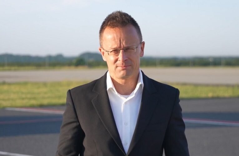 Szijjártó: Kiszabadult az utolsó magyar túsz is a Hamász fogságából