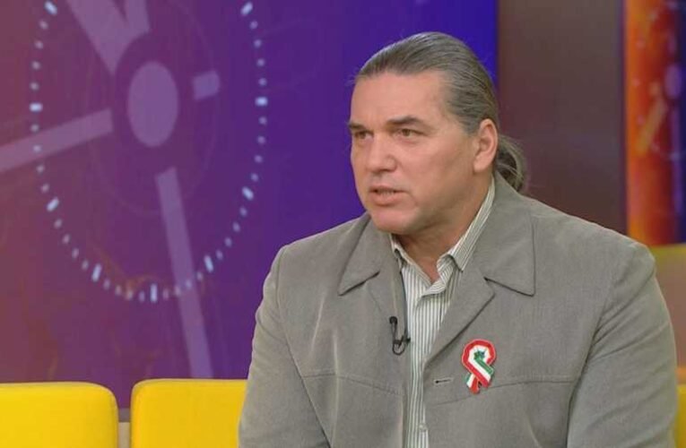 A Zászlónap eseményéről beszélt Szilágyi Ákos a Kossuth Rádióban