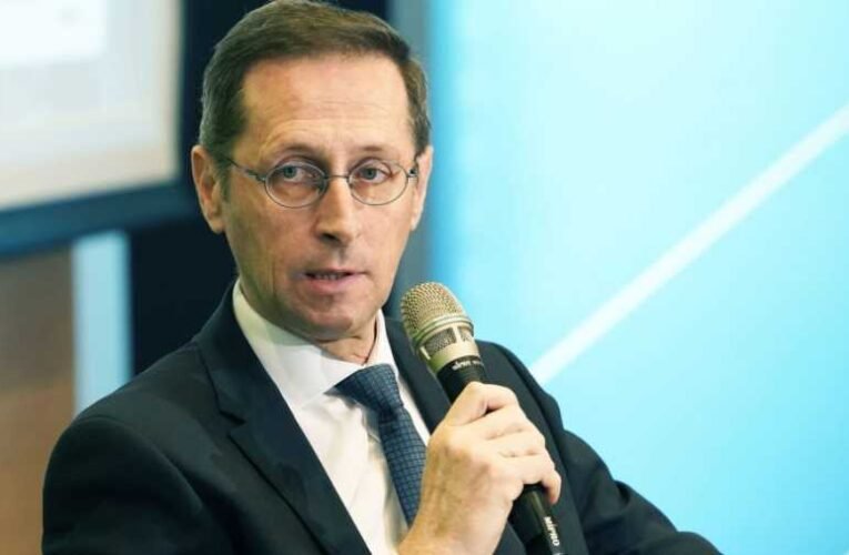 Varga Mihály: A kormány meghosszabbítja az új építésű lakások kedvezményes áfáját