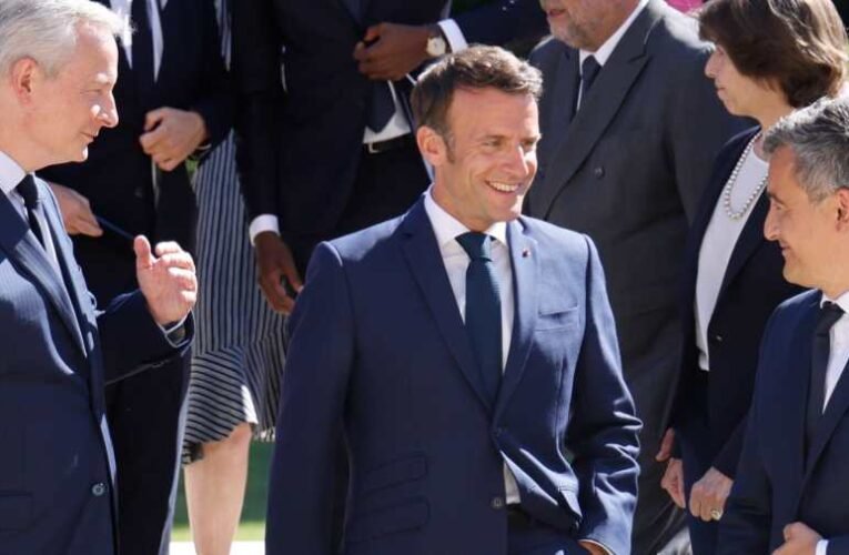 Macron utódlásán töri a fejét a francia politikai elit