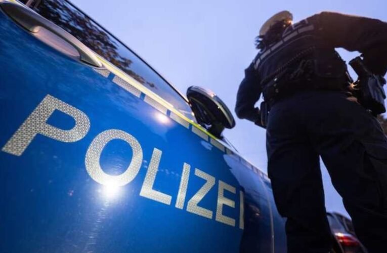 Baleset érte az Orbán Viktort kísérő konvojt Németországban (videó)