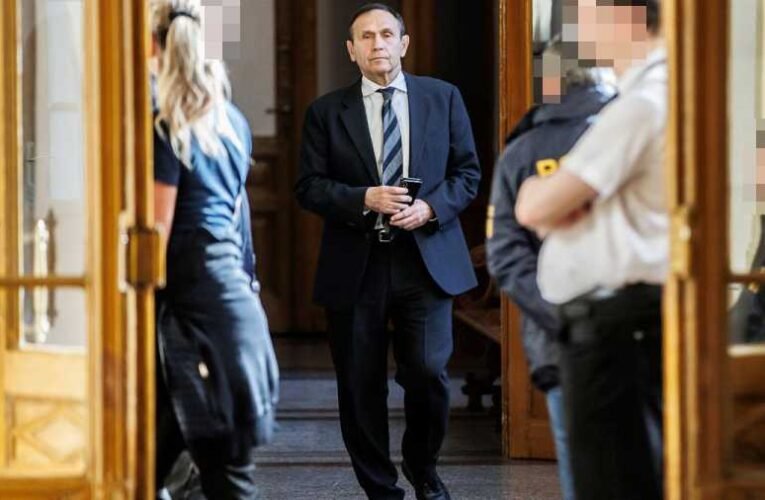 Bűnügyi felügyelet alá helyezték Gyárfás Tamást