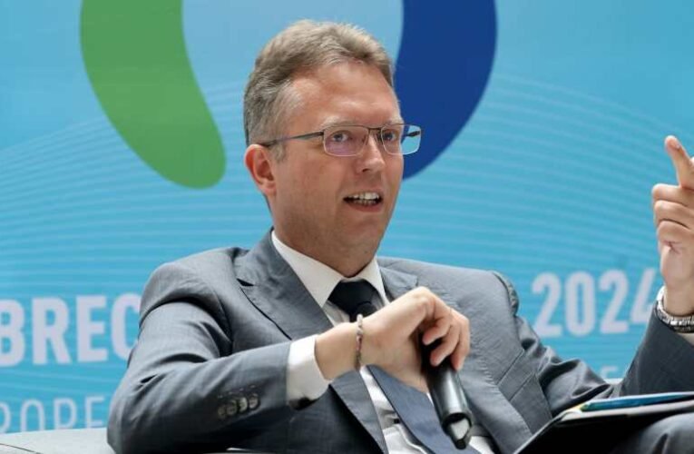 Hankó Balázs váltja Csák Jánost a Kulturális és Innovációs Minisztérium élén