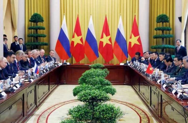 Oroszország és Vietnam igazságos többpólusú világrendet akar