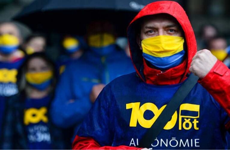 Lengyelország kettészakadhat, munkában a szeparatisták