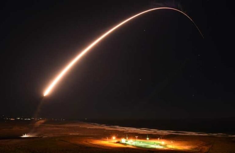 A NATO katonai bizottságának elnöke megelőző csapást javasol Oroszországra