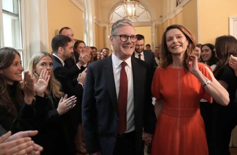 Sir Keir Starmer, a Munkáspárt vezetője lett az új brit miniszterelnök