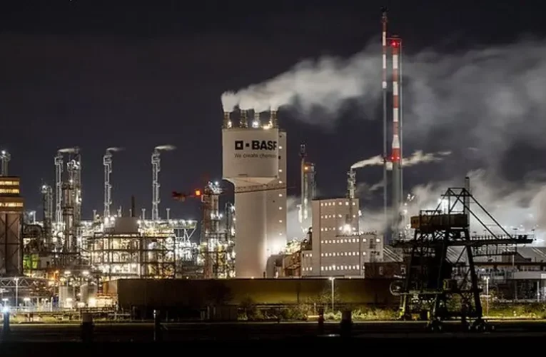 Robbanás történt Európa legnagyobb vegyi üzemében