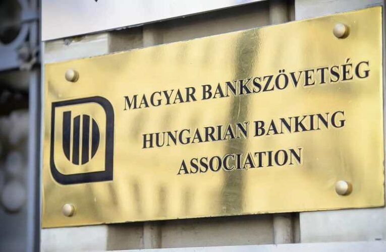 A bankok visszautasítják, hogy a háborús időkben extraprofitra tettek volna szert