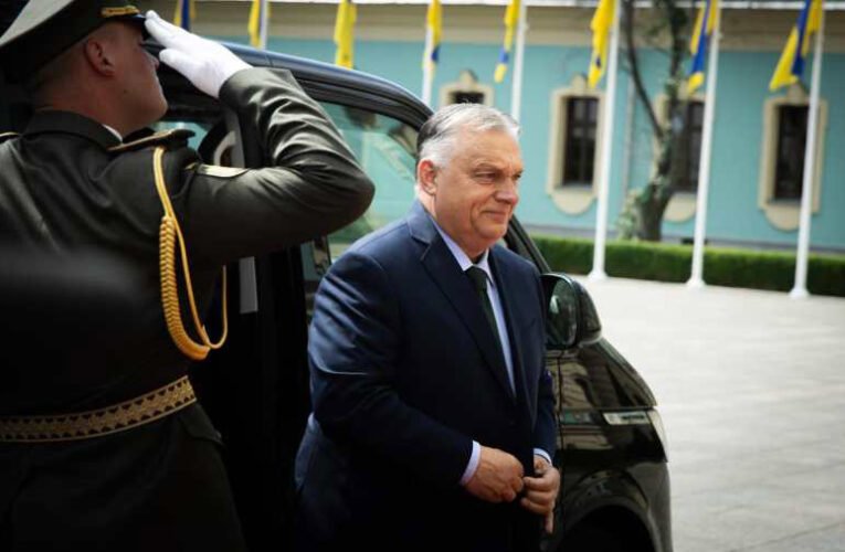 „Ilyen elnökkel Németország lenne a világ legbiztonságosabb országa!” – Orbánt dicsérik a svájci lap kommentelői