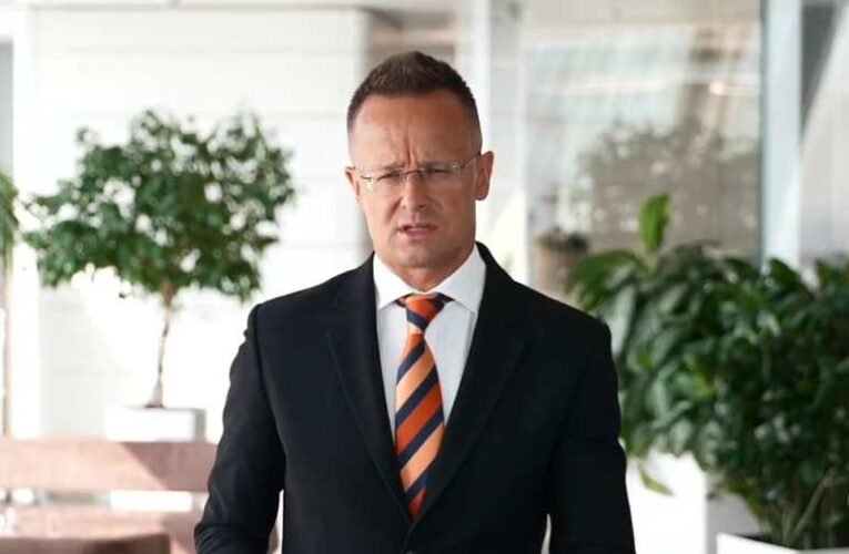 Szijjártó Péter: európai összevetésben is nagyon jól áll Magyarország felkészültsége a fűtési időszakra