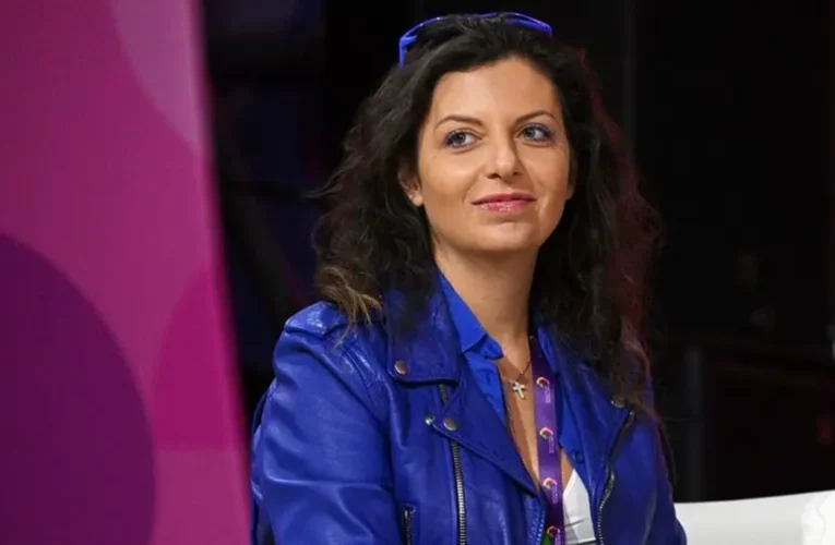 RT főszerkesztő: Oroszország a „normalitás” menedéke