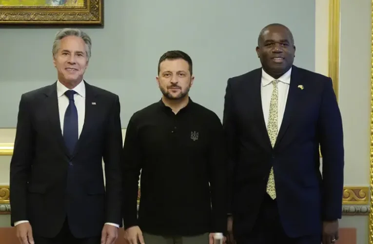 The Guardian: Az Egyesült Királyság jóváhagyta az Oroszország mélyére ható ukrán rakétacsapásokat