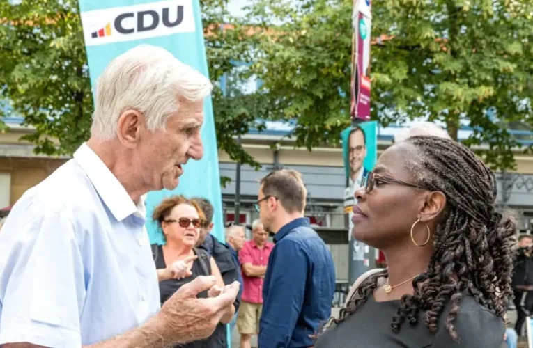 „Zseniális”: Megtalálta a CDU az AfD ellenszerét, Abimnwi Awemo doktor lesz az, Kamerunból