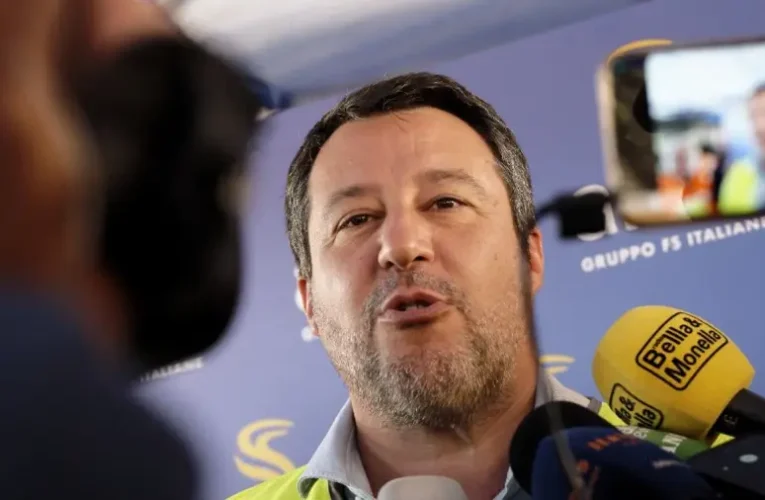 Itt a baloldal bosszúja, börtönbe csuknák Matteo Salvinit, mert megvédte Olaszországot a migránsoktól