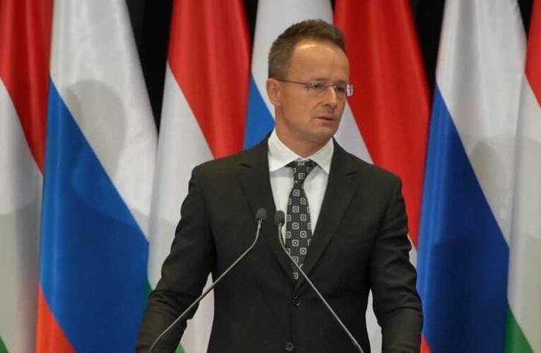 A berendelt ukrán nagykövettel közölték: Nem tűrjük a magyar választásokba történő beavatkozást