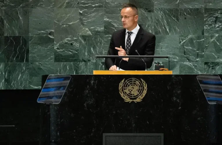 Magyarország ellenzi a kínai elektromos autókra kivetendő EU-s büntetővámokat