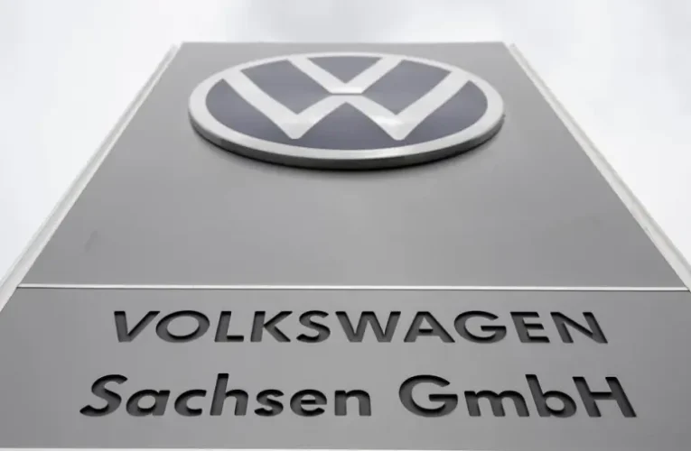 Ismét sztrájkba kezdenek a Volkswagen németországi dolgozói