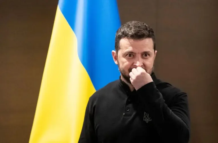 Ennyit keres Zelenszkij percenként