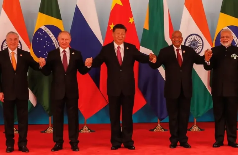 A BRICS-csúcstalálkozón Oroszország a dollár dominancia megszüntetésére törekszik