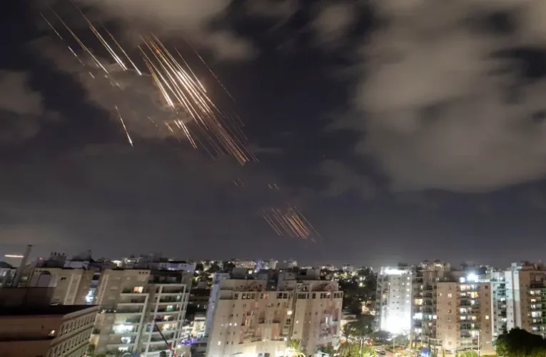 Irán a Moszadra és izraeli légitámaszpontokra mért csapást