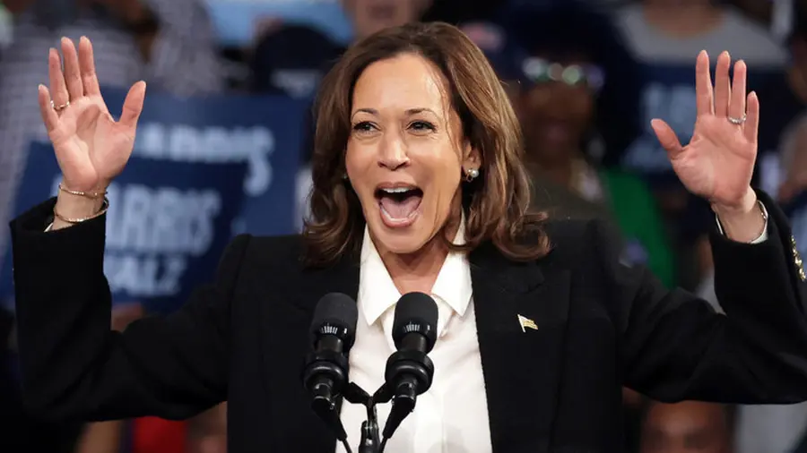 Kiemelt képen: Kamala Harris felszólal egy kampánygyűlésen Greenville-ben, Észak-Karolinában, 2024. október 13-án © Getty Images / Alex Wong