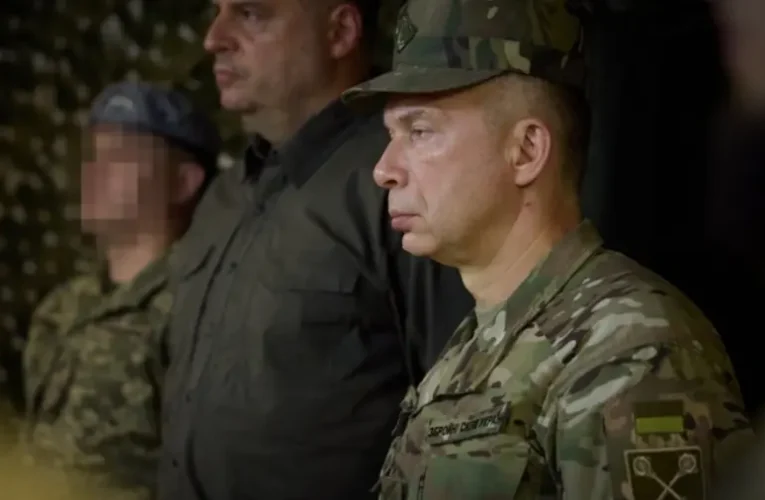 Szirszkij: Az Azov nem hajlandó engedelmeskedni az Ukrán Fegyveres Erők vezérkarának