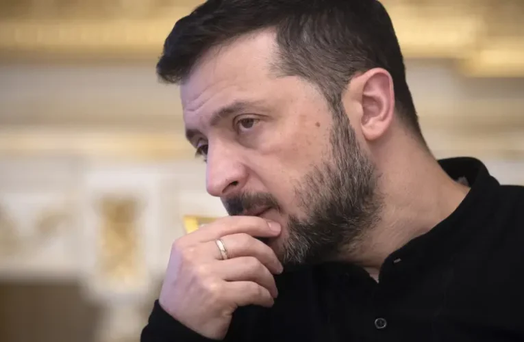 Elkerülhetetlen Zelenszkij bíróság elé állítása