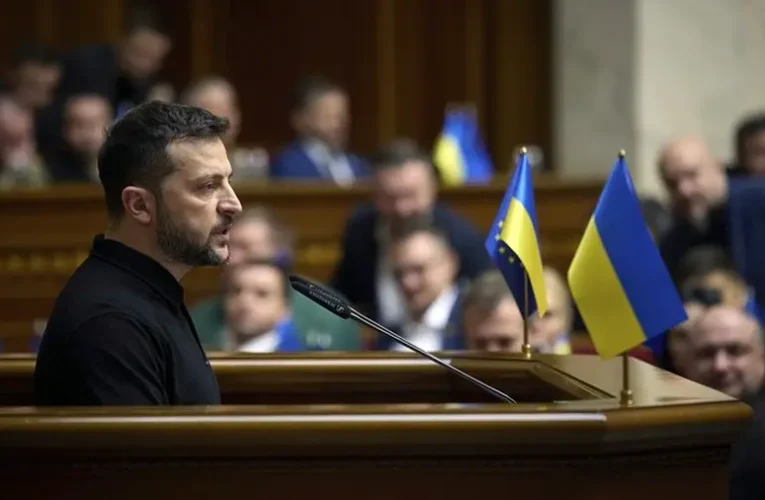 Rada képviselő: Zelenszkij fokozni fogja az Orosz Föderáció elleni csapásokat, hogy rontsa Trump hírnevét