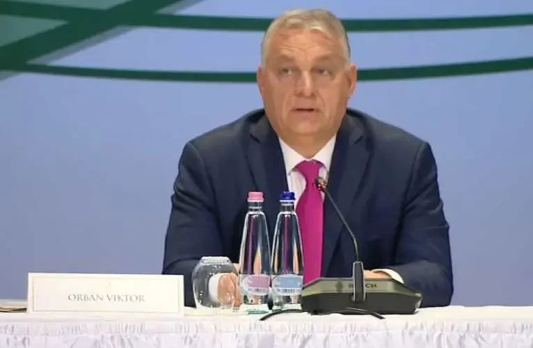 Orbán Viktor: Magunkat legalább mentsük meg, ha már a világot nem lehet