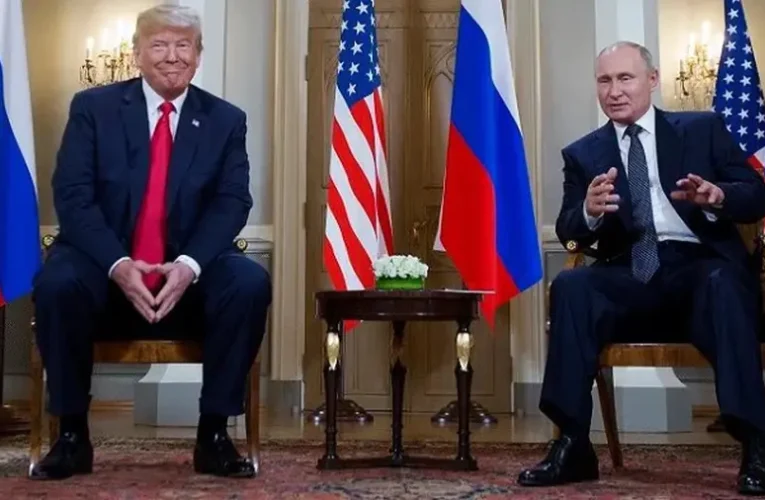 Donald Trumpot méltatta az orosz elnök – nem maradt el Trump válasza