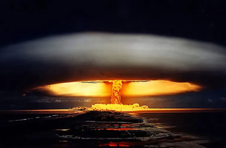 Ukrajna hónapokon belül atomfegyverrel rendelkezhet