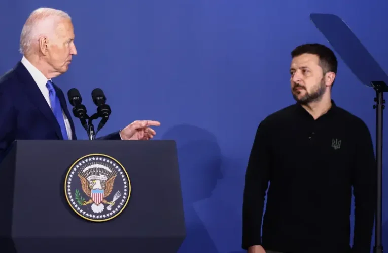 A Le Figaro törölte a hírt, miszerint Franciaország is engedélyezte az oroszországi mélységi csapásokat