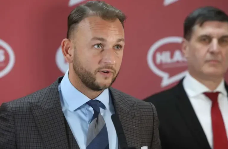 A szlovák belügyminiszter szerint terrortámadásra készülhettek a Barátság kőolajvezeték ellen