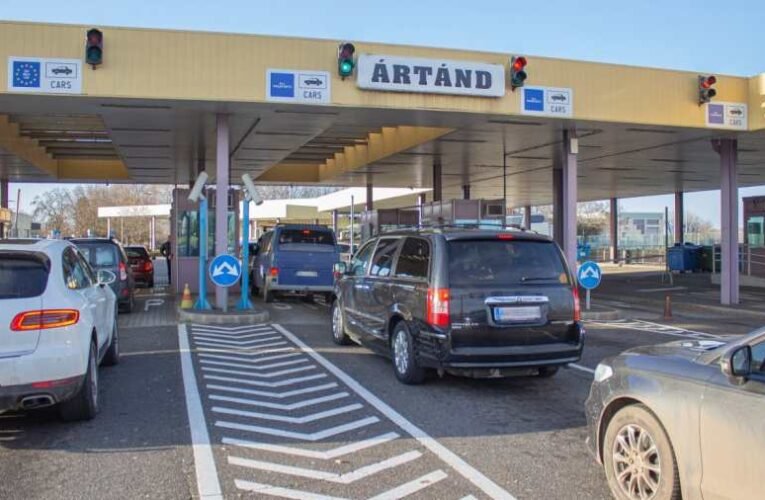 Románia csaknem 40 határátkelőhelyén szűnik meg a rendszeres határellenőrzés január elsején