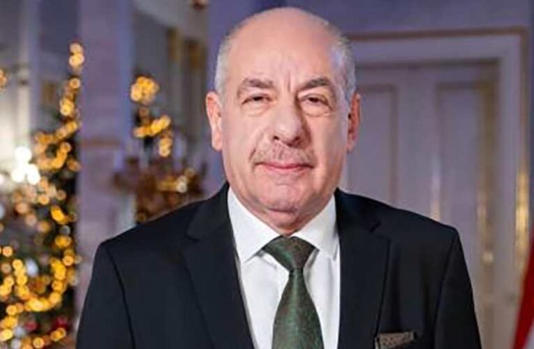 Nyílt levél (karcolat) az MTV1 főszerkesztőjének – Bejelentkezés, a szilveszteri köszöntő elmondására