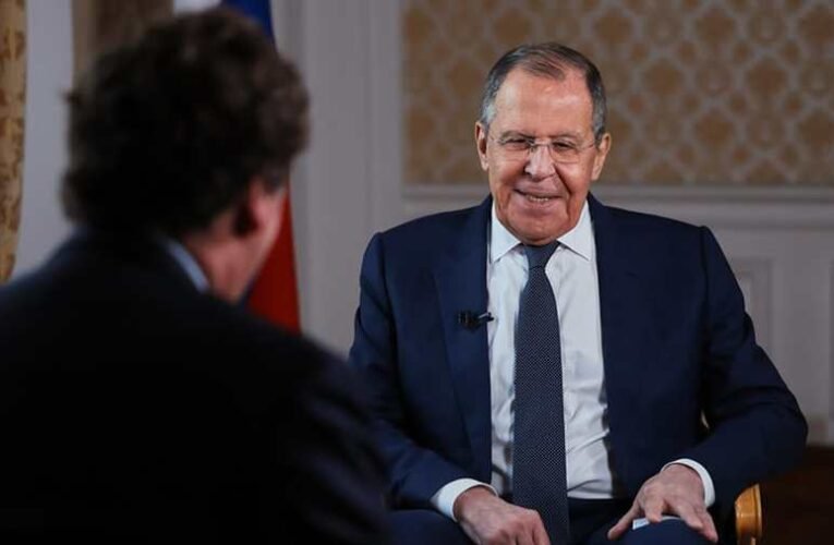 Nukleáris konfliktusveszély, Ukrajna és Szíria eszkalációja – Tucker Carlson interjúja Szergej Lavrov orosz külügyminiszterrel