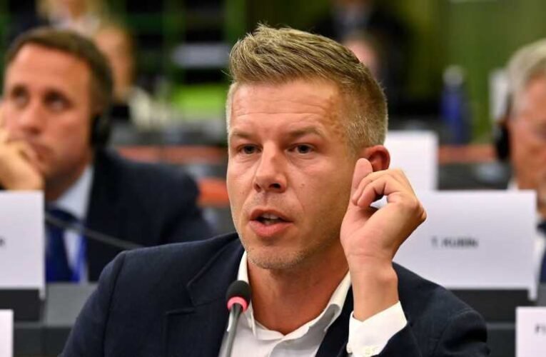 Megjelent a kalkulátor: mennyit venne el tőled a Tisza-adó?