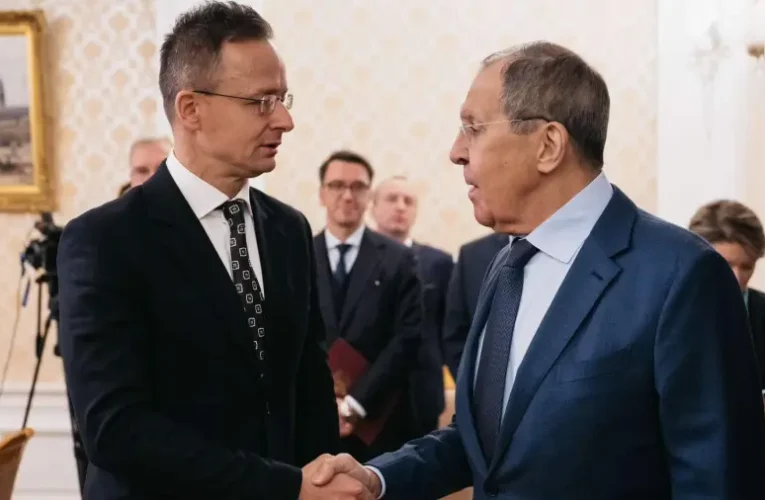 Szergej Lavrov nemet mondott ma Moszkvában Szijjártó Péter javaslatára
