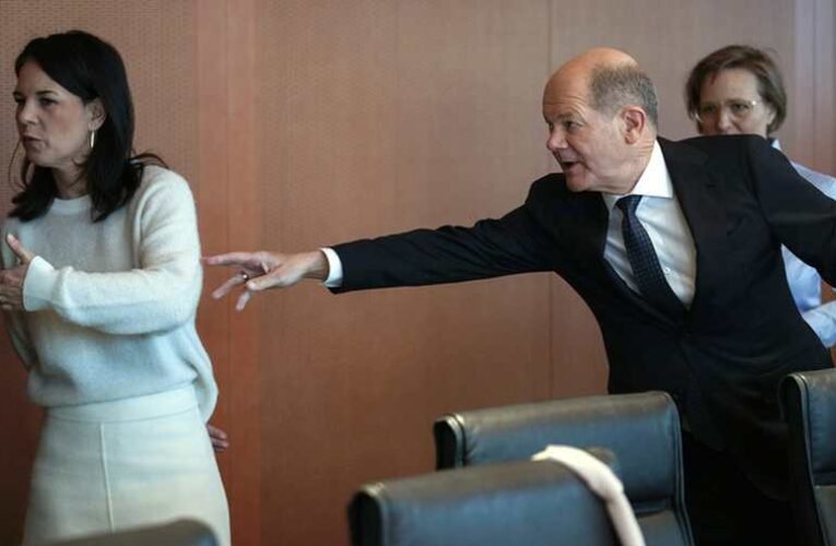 Scholz: A németeknek „hazudnak” az ukrajnai segélyekről