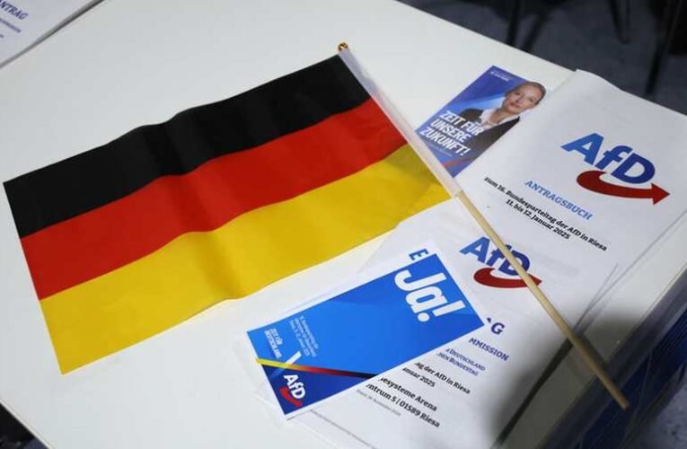 Az AfD küldöttei elutasították a Putyint elítélő indítványt